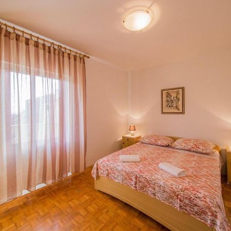 Apartmani Katija Komiža المظهر الخارجي الصورة