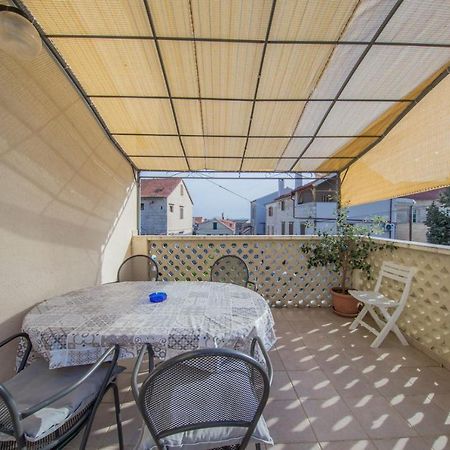 Apartmani Katija Komiža المظهر الخارجي الصورة