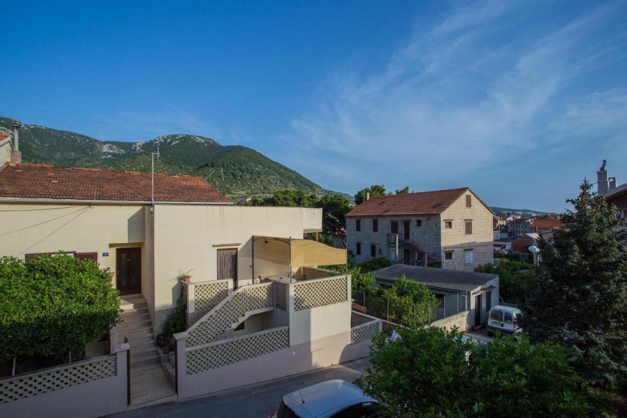 Apartmani Katija Komiža المظهر الخارجي الصورة