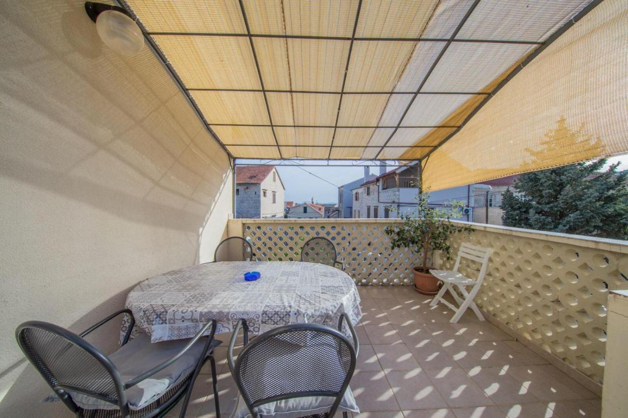 Apartmani Katija Komiža المظهر الخارجي الصورة