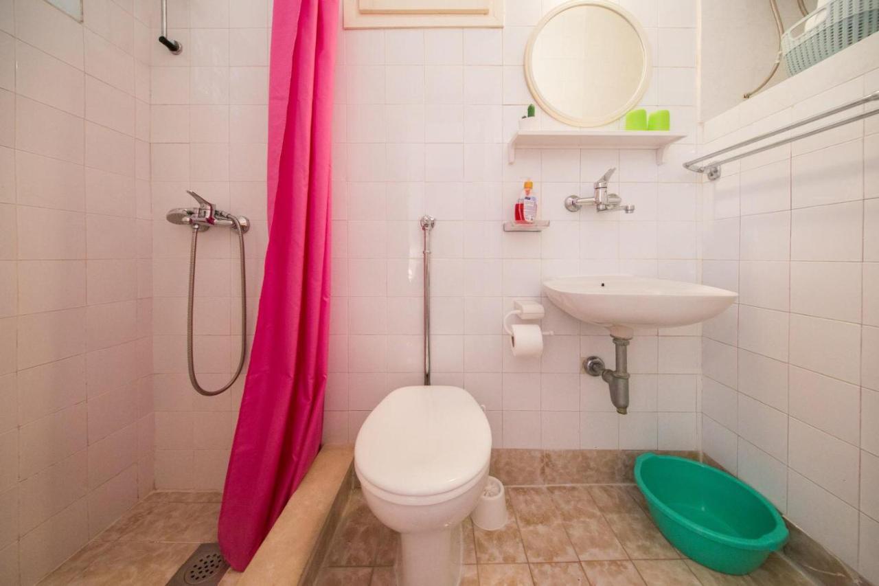 Apartmani Katija Komiža المظهر الخارجي الصورة